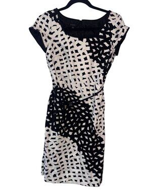 Talbots Black & White Geometric Print Cap Sleeve Dress Size 4 Cotton Blend